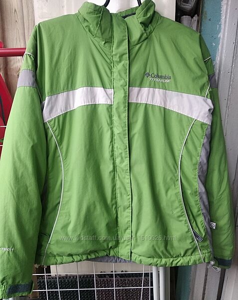 Продам женскую куртку Columbia titanium