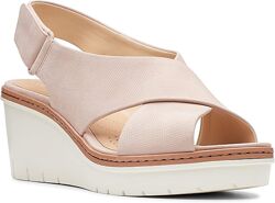 р.39.5 Clarks женские  кожаные босоножки оригинал