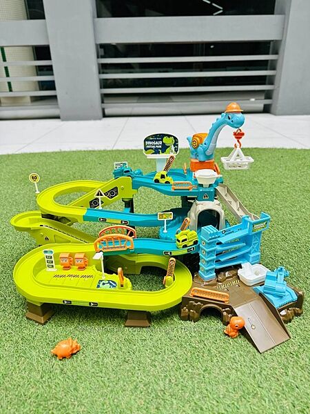 Новинка. Увлекательный автотрек   кран   Артикул2476 