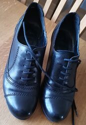 Туфлі шкіряні Roberto Santi. Розмір 36 23 см