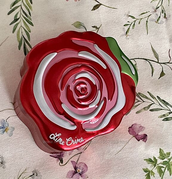 Коробочки lime crime