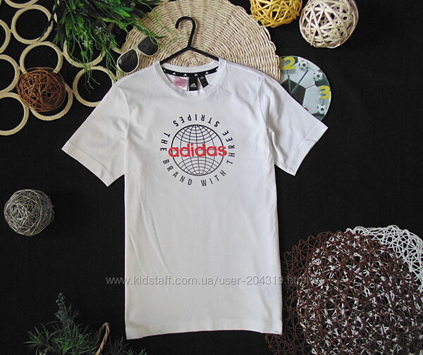 Стильна футболка Adidas