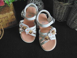 Босоніжки сандалі Clarks 