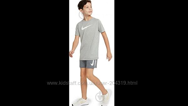 Стіляча футболка Nike