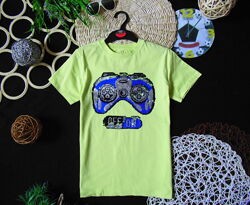 Суперова футболка Next