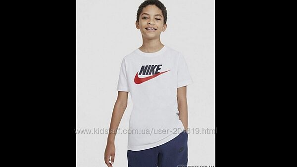 Стильна футболка Nike