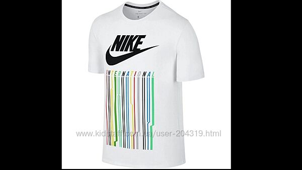Модняча трендова футболка Nike
