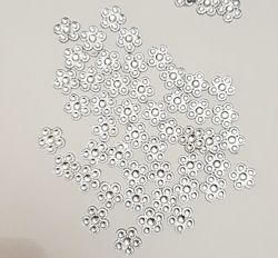 Стразы серебряные прозрачные цветочки пришивные 2дырочки пайетки Индия