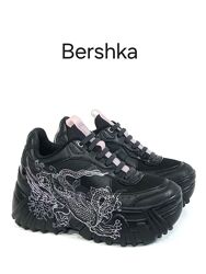 Детские кроссовки на платформе Bershka