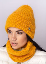 Комплект шапка та снуд jolie