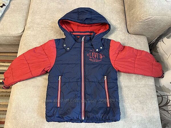 Зимова куртка livi&acutes на хлопчика 8-10 р