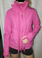 отличная Superdry курточка ветровка розовая яркая
