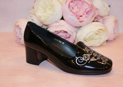  Туфли женские черные на каблуке т1554