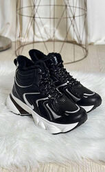  Черевики жіночі зимові чорні С465