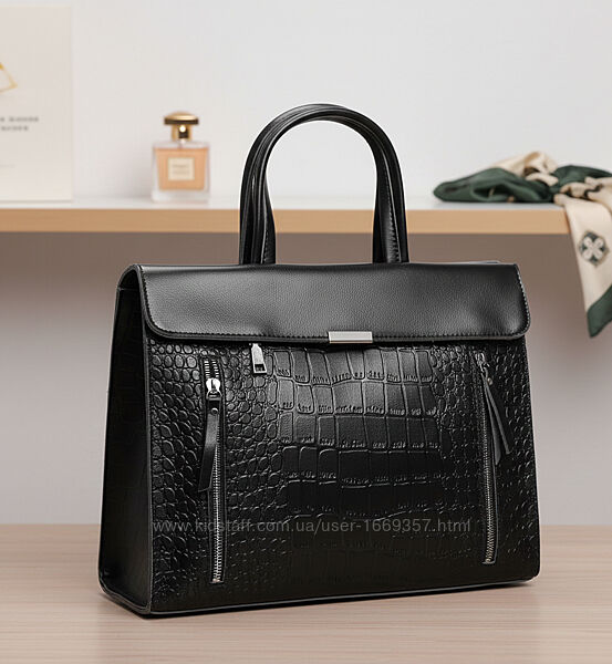 Сумка жіноча чорна з натуральної шкіри код 25-5052