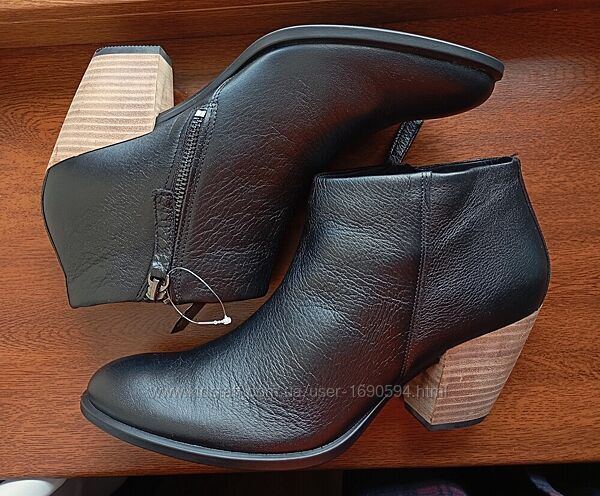 Ботильйони ecco shape 55 western 206623 hydromax оригінал р.41 нові