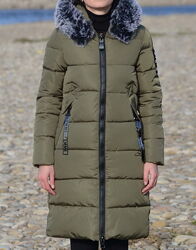 Дуже модне і тепле зимове пальто пуховик куртка