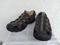Босоножки кожанние Skechers relaxed fit memory foam р.43-44