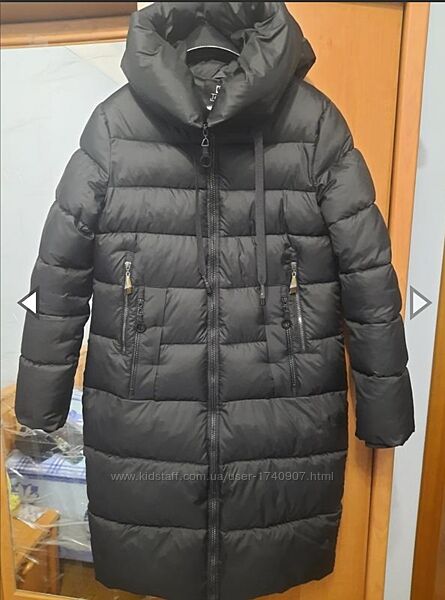 Куртка пуховик зимова жіноча р.48