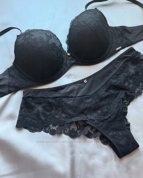 Комплект жіночої спідньої білизни Balaloum 9457