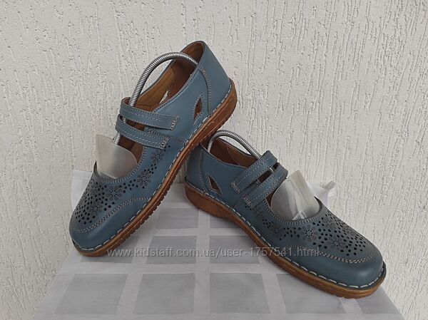 Босоножки кожанние Loretta hand made р.40-41