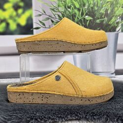 Тапочки домашние женские Inblu желтые фетровые 4684