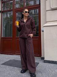 Спортивний жіночий костюм