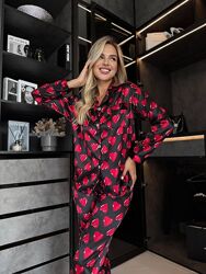 Шовкова піжама