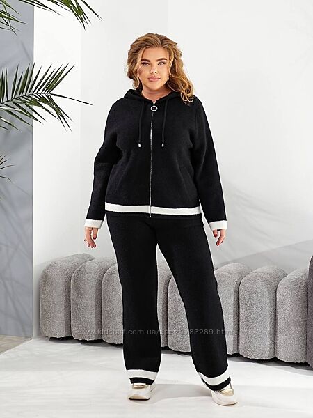 Жіночий костюм