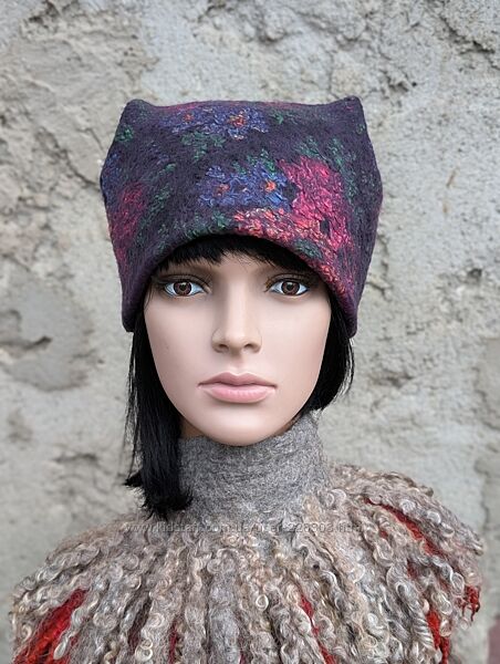 зимова шапочка Орися - овеча вовна, ручна робота 
