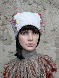 зимова шапочка Марічка - овеча вовна, ручна робота 