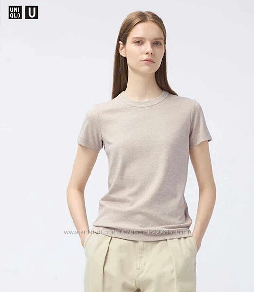 Качественная базовая футболкф uniqlo, серия u