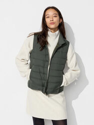 Пухова жилетка uniqlo