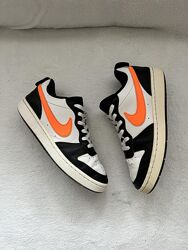 Кроссовки фирмы nike 39 размера по стельке 25,5 см.