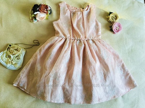 LINDEX. Нежно- розовое серебряное супер- пышное платье. Верх - Нежное ажурн