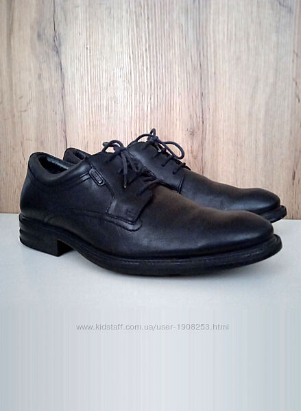 Натуральні шкіряні туфлі Clarks чоловічі демі оксфорди чорні весна осінь 41