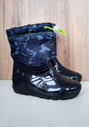 Нові дитячі чобітки, теплі непромокаємі черевики чорні, зима демі, 31 і 32