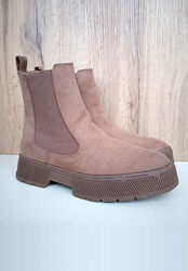 Нові стильні челсі, бежеві черевики демі чоботи на платформі весна осінь 37