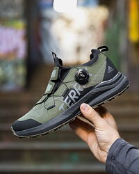 Чоловічі термокросівки кросівки adidas terrex omni-heat оливкові стильні