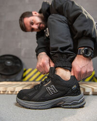 Зимові чоловічі кросівки на хутрі водонепроникні теплоутримуючі