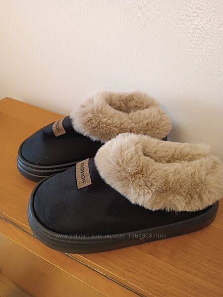 Жіноче взуття