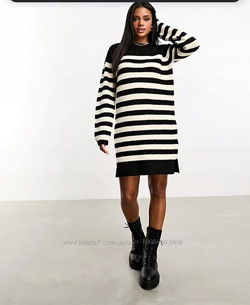 Стильна подовжена сукня 