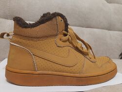 Зимові кросівки Nike оригінальні, 36 р.