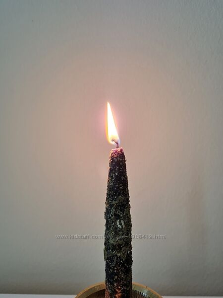 Черная свеча для энергетических чисток помещений