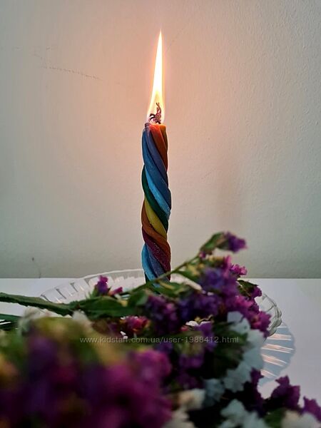 Чакральная свеча-скрутка из  7  свечей, ручная работа