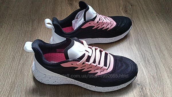 Кросівки Fila 39 р