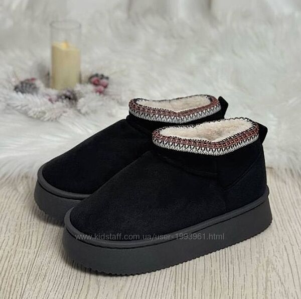 Уггі жіночі чорні 36-39рр. зима