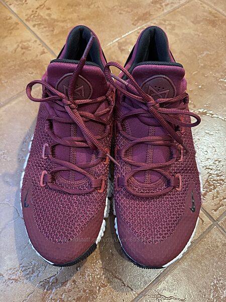Продам кросівки Nike Free Metcon 43 розміру
