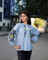 Жіноча вишиванка літня сучасна мережка блуза вишита сорочка чорна біла