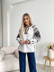 Жіноча вишиванка великих розмірів сучасна мережка блуза вишита сорочка біла